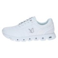Białe sneakersy Caprice wykonane z lekkich materiałów i przewiewnej siateczki. Innowacyjna technologia CLIMOTION gwarantuje idealną amortyzację, elastyczność oraz optymalny mikroklimat dla stopy podczas codziennego użytkowania.
