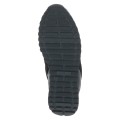 Czarno-srebrzyste sneakersy Caprice z połączenia zamszu i połyskującej skóry. Wygodny system hands-free ułatwia wsuwanie bez użycia rąk, a podeszwa z technologią AIRMOTION zapewnia znakomitą cyrkulację powietrza, amortyzację i całodzienny komfort.