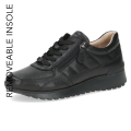 Sportowe czarne sneakersy Caprice wykonane z miękkiej skóry naturalnej. Połączenie sznurowania i bocznego zamka ułatwia zakładanie, a elastyczna podeszwa z technologią AIRMOTION zapewnia znakomitą cyrkulację powietrza oraz amortyzację kroków.