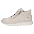asnobeżowe zimowe sneakersy Caprice ocieplane futerkiem. Membrana wodoodporna skutecznie chroni przed wilgocią, zamek ułatwia zakładanie, a podeszwa z technologią AIRMOTION zapewnia świetną cyrkulację powietrza, amortyzację i całodzienny komfort.