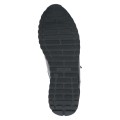 Czarne lakierowane sneakersy za kostkę Caprice. Wodoodporna membrana TEX zabezpiecza przed wilgocią, zamki ułatwiają zakładanie, a podeszwa z technologią AIRMOTION gwarantuje idealną amortyzację, cyrkulację powietrza i całodzienny komfort.