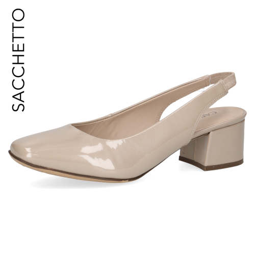 Eleganckie beżowe czółenka bez pięty Caprice z błyszczącej, lakierowanej skóry. Klasyczny fason slingback na stabilnym obcasie klockowym. Miękka wkładka MEMOTION dopasowuje się do stopy, oferując wyjątkowy komfort podczas wiosennych wyjść.