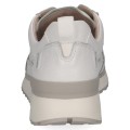 Nowoczesne białe sneakersy Caprice wykonane z miękkiej skóry jelenia. Perforowana cholewka dba o wentylację, a podwyższona podeszwa z technologią AIRMOTION zapewnia znakomitą amortyzację i komfort. Idealne do miejskich stylizacji