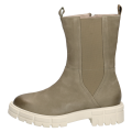 Botki khaki Caprice Nikita z naturalnego nubuku to lekkie i wygodne buty damskie na co dzień. Technologia AIRMOTION, wyjmowana wkładka oraz gruba podeszwa zapewniają amortyzację, komfort i doskonałe dopasowanie podczas każdego kroku.