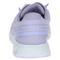 Lekkie liliowe sneakersy Caprice z innowacyjną technologią Climotion. Przewiewna siateczka oraz specjalna amortyzująca podeszwa zapewniają idealną cyrkulację powietrza i najwyższy komfort podczas codziennych aktywności.