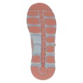 Lekkie, brzoskwiniowo-różowe sneakersy damskie Caprice ze sportowej siateczki. Technologia CLIMOTION® zapewnia idealną cyrkulację powietrza, amortyzację i komfort noszenia. Idealny wybór na aktywne dni i do codziennych stylizacji.