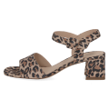 Złote, ażurowe baleriny damskie Caprice ze skóry o efektownym, błyszczącym wykończeniu. Zwięńczone subtelną kokardką i wyposażone w miękką wkładkę MEMOTION, zapewniają doskonały komfort oraz elegancki styl na co dzień i wyjątkowe okazje.