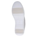 Wygodne, beżowe sneakersy damskie Caprice ze skóry naturalnej. Perforowana cholewka oraz system AIRMOTION dbają o idealną cyrkulację powietrza i miękkość na każdym kroku. Stylowy i komfortowy model idealny na co dzień.