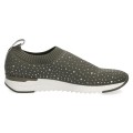 Oliwkowe buty sportowe Caprice Kaiafly to lekkie sneakersy damskie z naturalnego nubuku. Technologia AIRMOTION, wyjmowana wkładka i elastyczna podeszwa zapewniają doskonałą amortyzację, przewiewność oraz wygodę podczas codziennego noszenia.