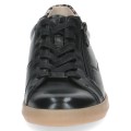 Czarne buty sportowe Caprice Manou uszyte ze gładkiej skóry naturalnej z modnym motywem panterki na zapiętku. Kauczukowa, brązowa podeszwa nadaje im styl retro, a boczny zamek zapewnia wygodę użytkowania. Idealne sneakersy do miejskich stylizacji.