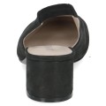 Czarne czółenka slingback ze skóry naturalnej na stabilnym obcasie. Elegancki, minimalistyczny fason z odkrytą piętą zapewnia wygodę i doskonałe dopasowanie. Idealne do pracy, na uroczystości oraz do codziennych, eleganckich stylizacji.